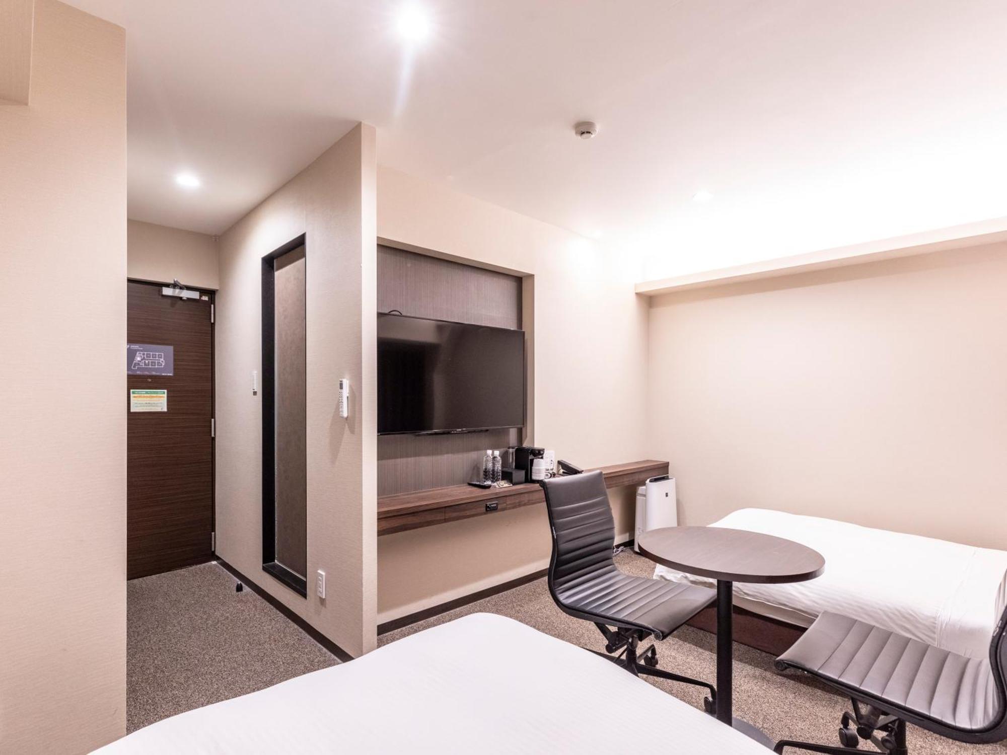 Trust Hotel Hiroshima Buitenkant foto